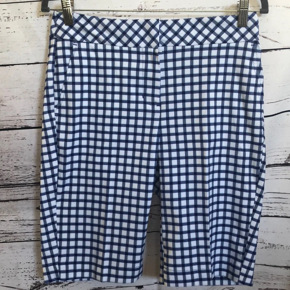 NWT IZOD GOLF ladies‎ blue plaid women’s shorts